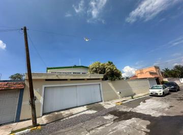 Casa de 4 habitaciones, Salamanca · Casa en Venta – Fraccionamiento Campestre