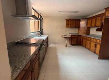 Casa de 5 habitaciones, Huixquilucan · Residencia en Bosques de La Herradura en Venta