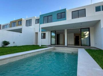 Casa en condominio de 4 habitaciones, Mérida · Casa en Venta de 4 Recámaras en Conkal, Mérida