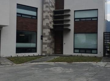 Casa de 3 habitaciones, Monterrey · Casa en Venta Col Los Olivos