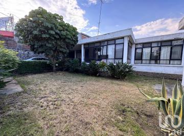 Casa · 296m² · 3 Recámaras · 5 Estacionamientos · Casa o Local en Venta en Amatitlán, Cuernavaca Morelos