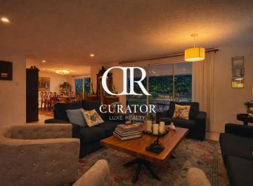 Casa · 480m² · 4 Recámaras · 6 Estacionamientos · Casa en Venta en El Campanario Queretaro