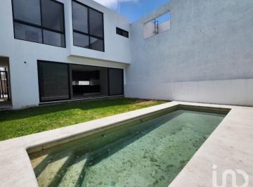 Casa · 180m² · 3 Recámaras · Venta de Casa en Jiutepec, Morelos