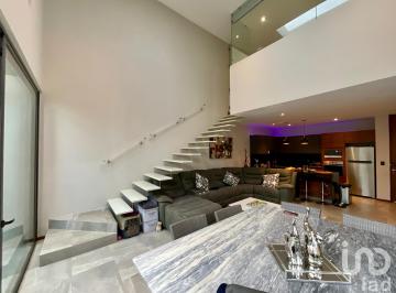 Casa · 180m² · 2 Recámaras · 2 Estacionamientos · Fantástica Casa en Venta, Fraccionamiento El Olivar Altozano, Morelia Michoacán.