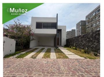 Casa de 4 habitaciones, León · La Campiña Casa Nueva en Venta