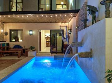 Casa de 4 habitaciones, Mérida · Casa en Venta o Renta en El Barrio de Santiago