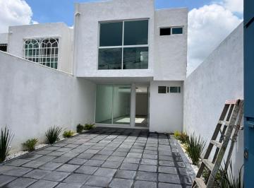 Casa de 3 habitaciones, Cuernavaca · Casa Sola en Venta, Cuernavaca