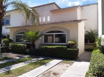 Casa de 3 habitaciones, Celaya · Se Vende Casa Fracc Las Alamedas Celaya