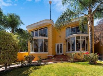 Casa de 4 habitaciones, Chapala · Casa en Venta en Chapala Haciendas