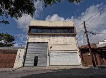 Oficina · 500m² · Oficinas en Venta en Col. del Maestro en Monterrey
