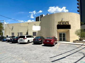 Bodega comercial , Monterrey · Bodega con Oficinas en Santa Maria