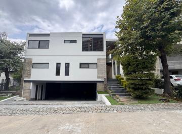 Casa en condominio de 4 habitaciones, Zapopan · Casa en Reserva Real