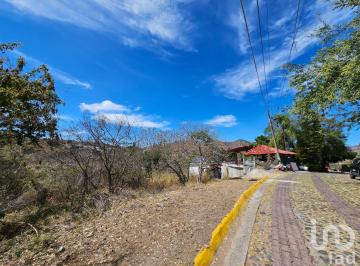 Terreno / Lote · 1892m² · Terreno en Venta en Las Cañadas Country Club Zapopan Jalisco