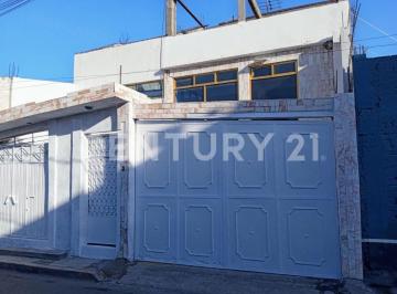 Casa · 371m² · 3 Recámaras · 3 Estacionamientos · Casa en Venta en San Lorenzo Tezonco Iztapalapa Cdmx