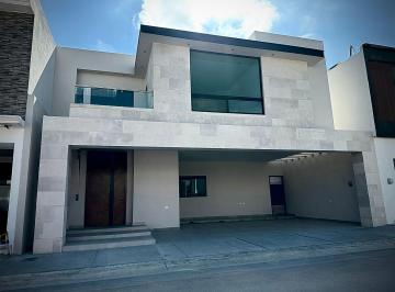 Casa · 320m² · 4 Recámaras · 2 Estacionamientos · Casa en Venta Rincón de Alcántara
