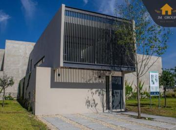 Casa de 2 habitaciones, El Marqués · Toledo, Zakia
