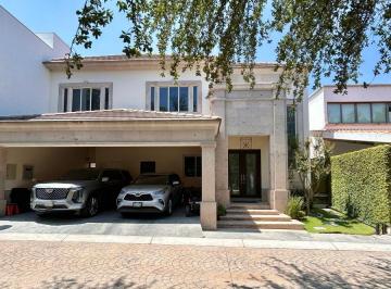 563bacd240ce290eb8ff1576c95e95e1b2b298d7c280494c1065104d13199964 · Casa en Venta en Callejón de Los Ayala