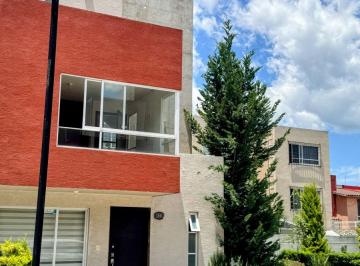 Casa en condominio en Renta de 3 habitaciones San Mateo Otzacatipan · Renta de Casa en Toluca Casi Frente Al Parque Toluca 2000