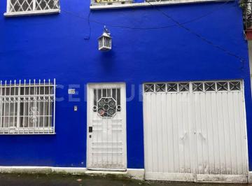 Casa · 216m² · 5 Recámaras · 2 Estacionamientos · Casa Sola en Venta en Colonia Condesa
