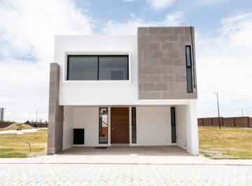 Casa · 167m² · 3 Recámaras · 2 Estacionamientos · Casa en Venta en Lomas de Granada