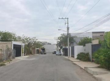 Casa de 4 habitaciones, Mérida · Hermosa Propiedad de Recuperación Bancaria en Mérida, Yucactán