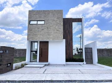 Casa de 3 habitaciones, Aguascalientes · Casa en Venta en Ceiba Residencial - Al Poniente de Aguascalientes.