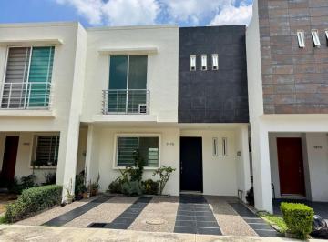 Casa de 3 habitaciones, Zapopan · Casa en Renta, Rinconada de Los Fresnos