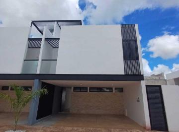 Casa de 3 habitaciones, Mérida · Townhouse en Venta en Conkal, Mérida