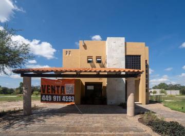 Casa en condominio de 3 habitaciones, Dolores Hidalgo Cuna de la Independencia Nacional · Casa en Venta - Bosque Real, Dolores Hidalgo Cuna de La Independencia Nacional, Gto.
