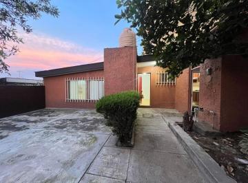 Casa de 3 habitaciones, San Pedro Tlaquepaque · Casa en Venta en Fovissste Miravalle. Tlaquepaque, Jal.