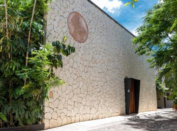 Casa · 422m² · 3 Recámaras · Venta de Casa en Privada Nuukan Merida Yucatán Cholul