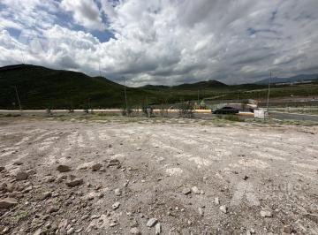 Terreno / Lote · 230m² · Terreno en Laderas del Rejón