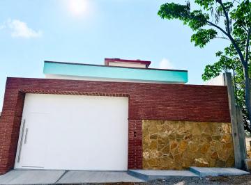 Casa Venta 280m² de 4 habitaciones · Trato Directo - Vive o Invierte en Tu Nueva Casa de Descanso en Copoya! Nueva