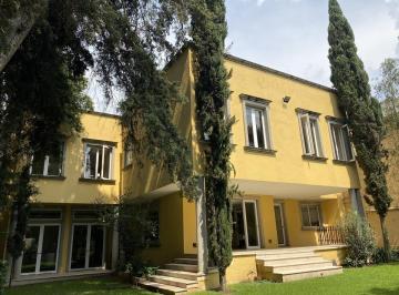 Casa de 4 habitaciones, Miguel Hidalgo · Residencia de Lujo Estilo Colonial Contemporáneo en Lomas de Chapultepec