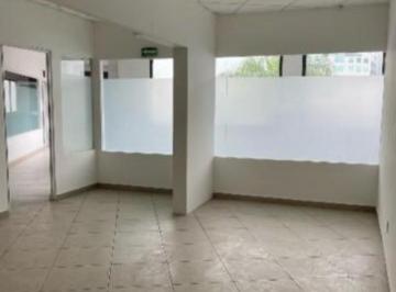 Se Renta Oficina en Av.5 de febrero · Se Renta Oficina en Av5 de Febrero