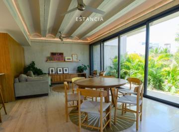 Casa · 410m² · 4 Recámaras · Casa en Laguna 1 en Venta