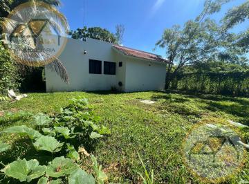 Casa · 453m² · 3 Recámaras · 2 Estacionamientos · Casa en Venta en La Bocana (Boca del Rio)