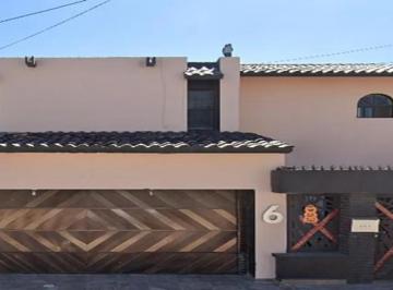 Casa de 3 habitaciones, Matamoros · Hermosa Propiedad de Recuperación Bancaria en Tamaulipas