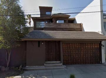 Casa de 5 habitaciones, San Luis Potosí · Lasm30 - La Oportunidad Perfecta Para Hacerte de La Casa de Tus Sueños en Lomas de San Luis