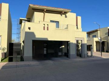 Casa de 3 habitaciones, Hermosillo · Casa en Venta en Real de Castilla Residencial