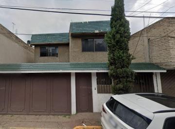 Casa de 4 habitaciones, Tlalpan · Casa en Venta en La Mora 72, San Andrés Totoltepec, Tlalpan, 14640 Ciudad de México, Cdmx