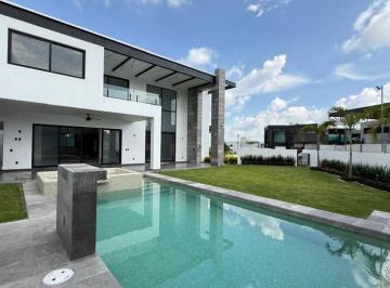 Casa de 4 habitaciones, Atlatlahucan · Casa en Venta en Fraccionamiento Lomas de Cocoyoc, Morelos