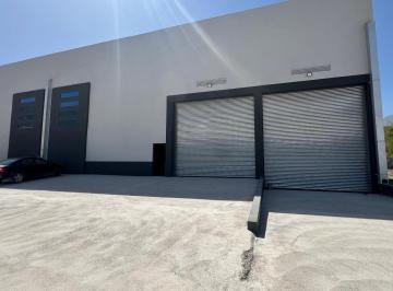 Bodega comercial · 803m² · 6 Estacionamientos · Renta de Bodega Industrial