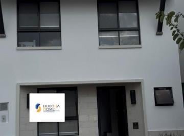 Casa · 115m² · 3 Recámaras · 2 Estacionamientos · Casa - Residencial El Refugio