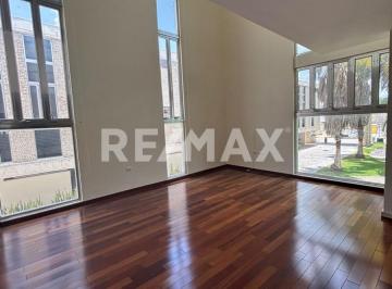 Casa · 219m² · 3 Recámaras · 2 Estacionamientos · Renta Town House de 3 Recámaras de Super Lujo en Montebello, Mérida Yucatá - (4)