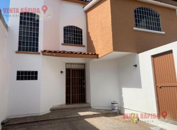 Casa · 3 Recámaras · 2 Estacionamientos · Casa en Fraccionamiento La Campiña