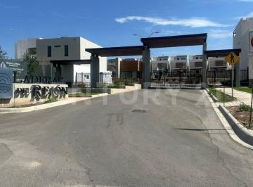 Terreno / Lote · 230m² · Terreno en Venta Laderas del Rejon