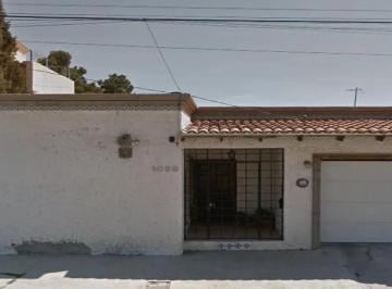 Casa de 5 habitaciones, Juárez · Hermosa Propiedad de Recuperación Bancaria en Juárez, Chih.