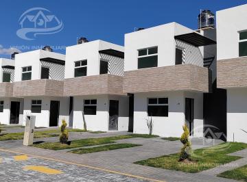 Casa · 104m² · 3 Recámaras · 2 Estacionamientos · Casa en Tlaxcala