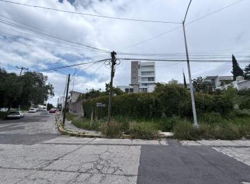 Terreno / Lote · 811m² · Terreno en Venta Em Zona La Paz, Puebla.